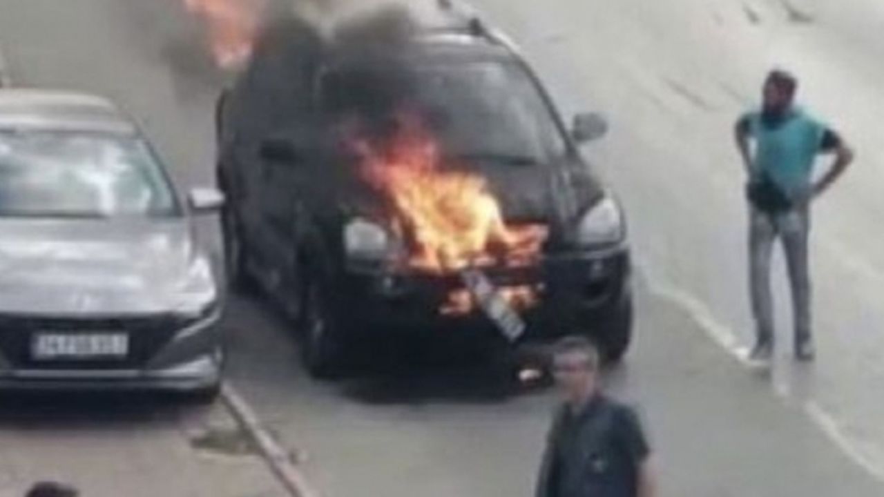 Otomobilini yakıp polise saldırdı! Korkunç olay