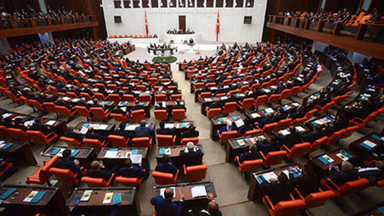 Borç yapılandırma paketi Meclis'e sunuldu