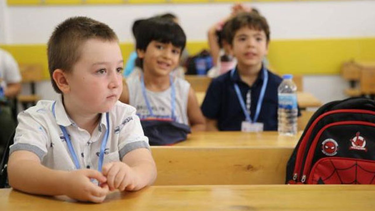 Bakan Özer okulların kapanacağı tarihi açıkladı