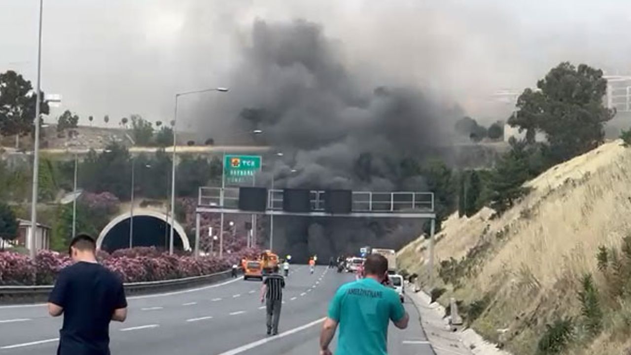 İzmir'deki Bayraklı Tüneli'nde korkutan yangın