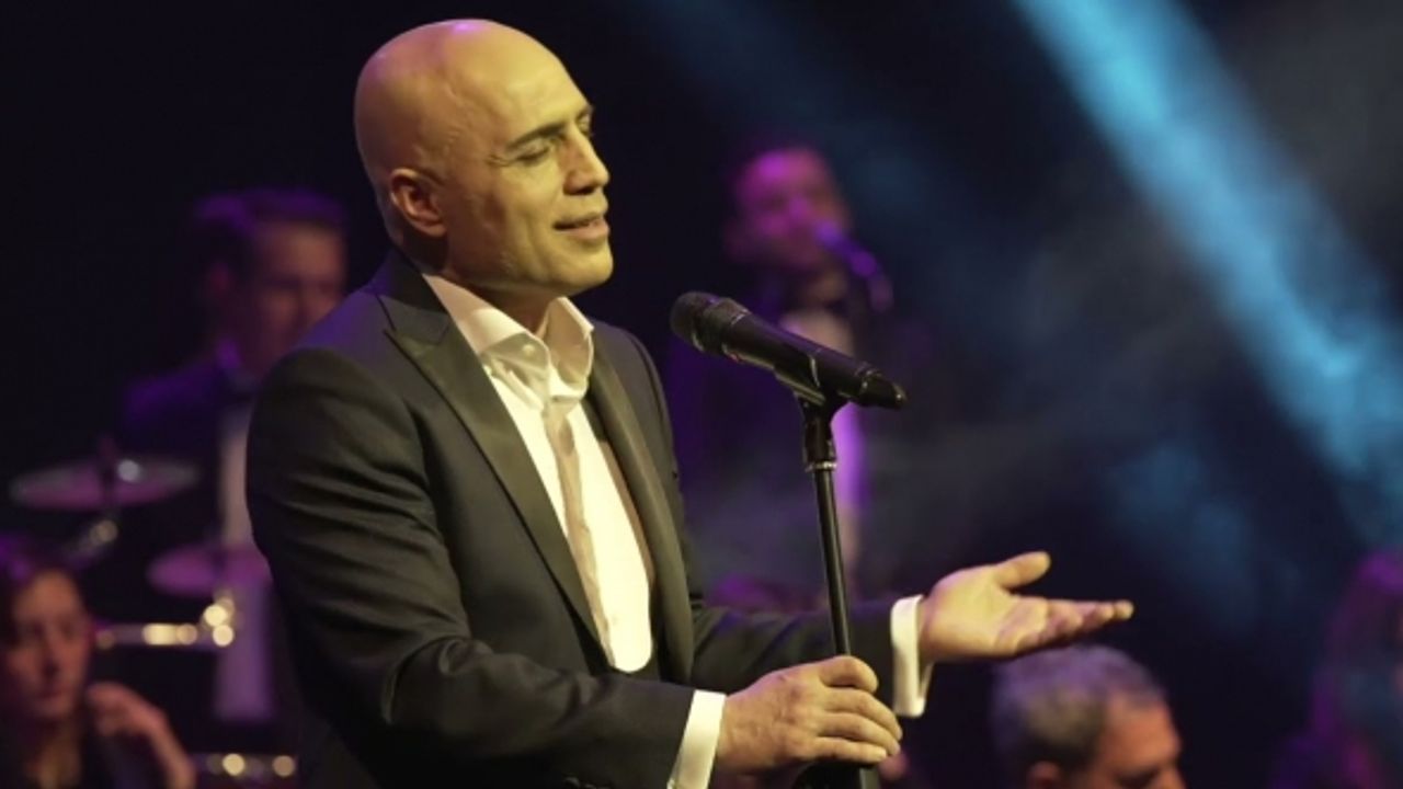 Mehmet Fatih, 'Ay Işığı'nı depremzedeler için seyirciyle buluşturacak