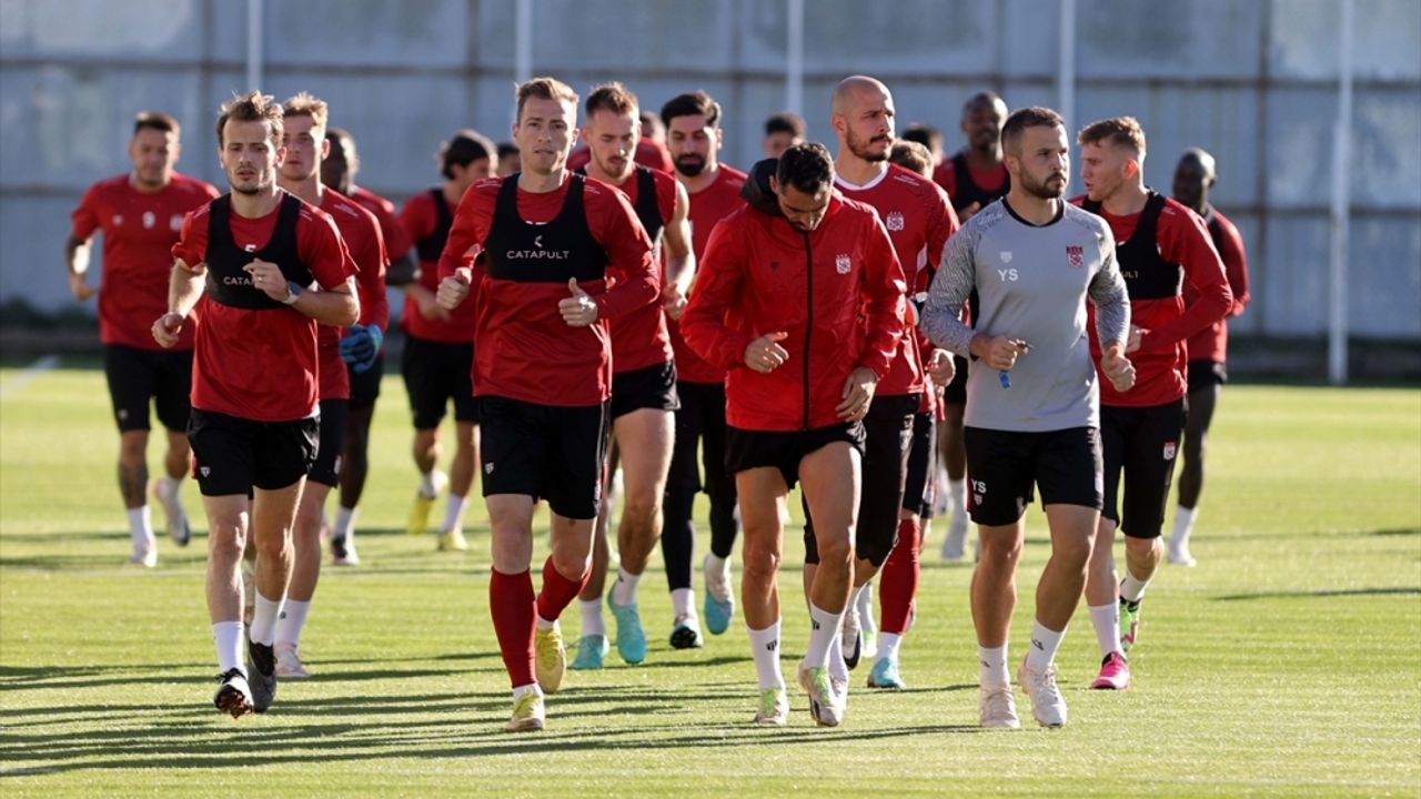 Sivasspor'da Atakaş Hatayspor maçının hazırlıkları başladı