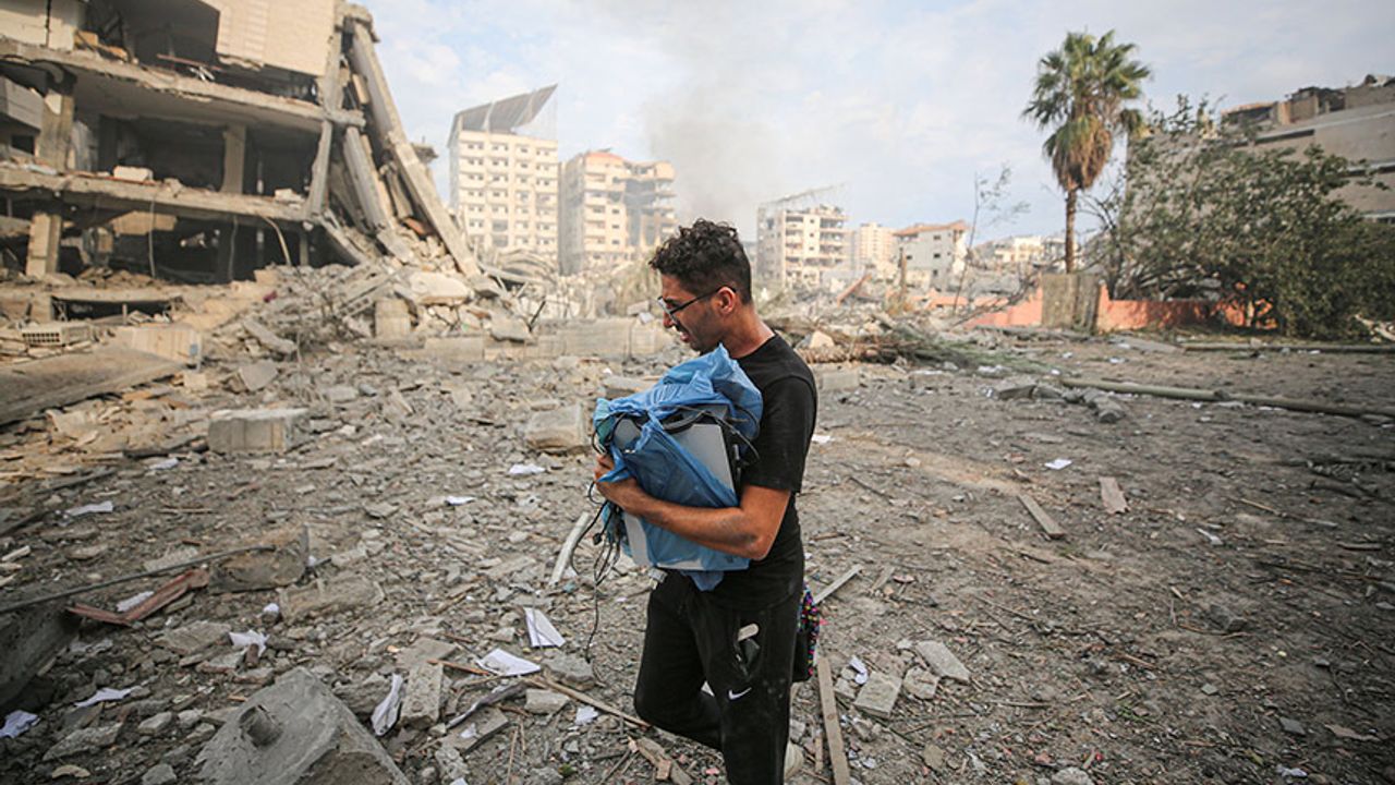 İsrail 20 günde Gazze’de 200 bin konutu yıktı