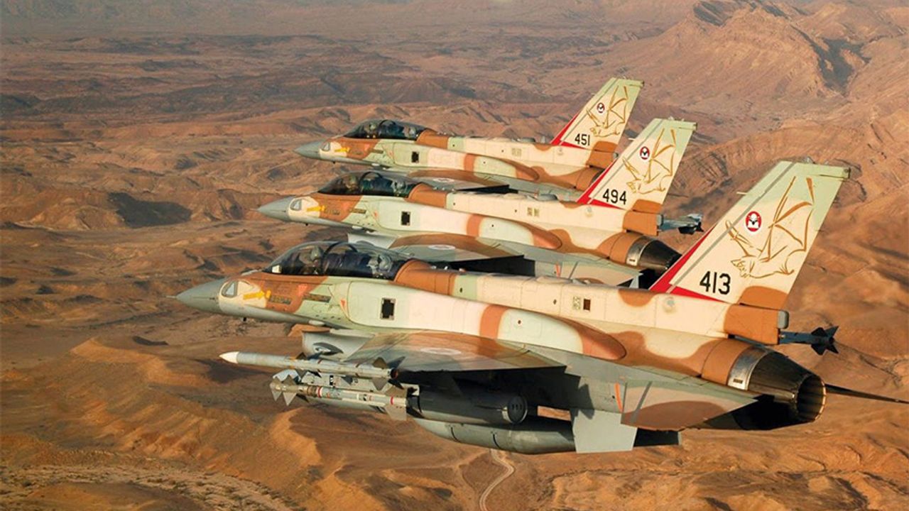 İsrail, Suriye ordusunun altyapısını vurdu