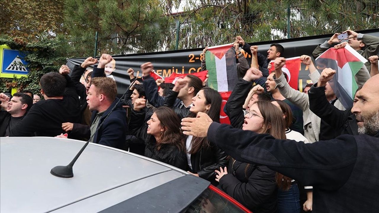 ABD Dışişleri Bakanı Blinken Ankara'da protesto edildi