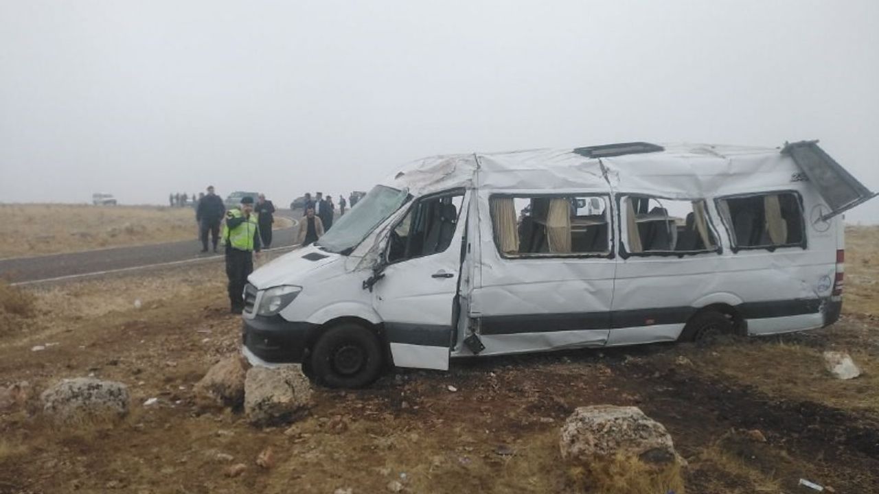 Gaziantep'te korkunç kaza: 2'si ağır 18 kişi yaralandı!