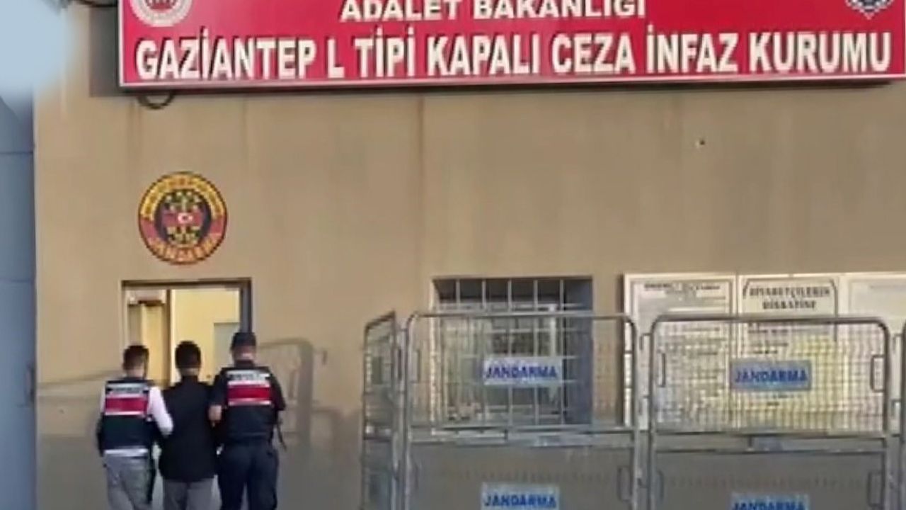 Gaziantep'te firarilere JASAT operasyonu: 85 tutuklama