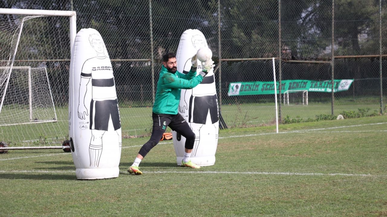 Sakaryaspor, Teksüt Bandırmaspor maçının hazırlıklarını sürdürdü