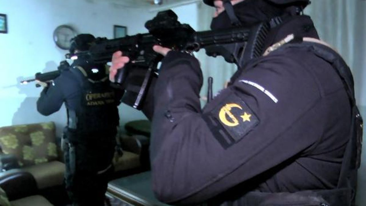 Adana'da DEAŞ operasyonunda 2 tutuklama