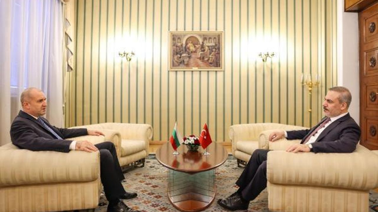 Bakan Fidan, Bulgaristan Cumhurbaşkanı Radev tarafından kabul edildi