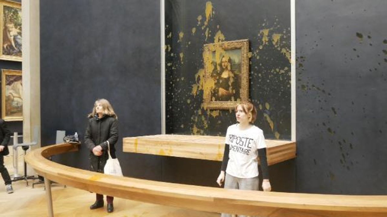 Fransa Kültür Bakanı Dati: Mona Lisa mirasımızdır, saldırı kabul edilemez
