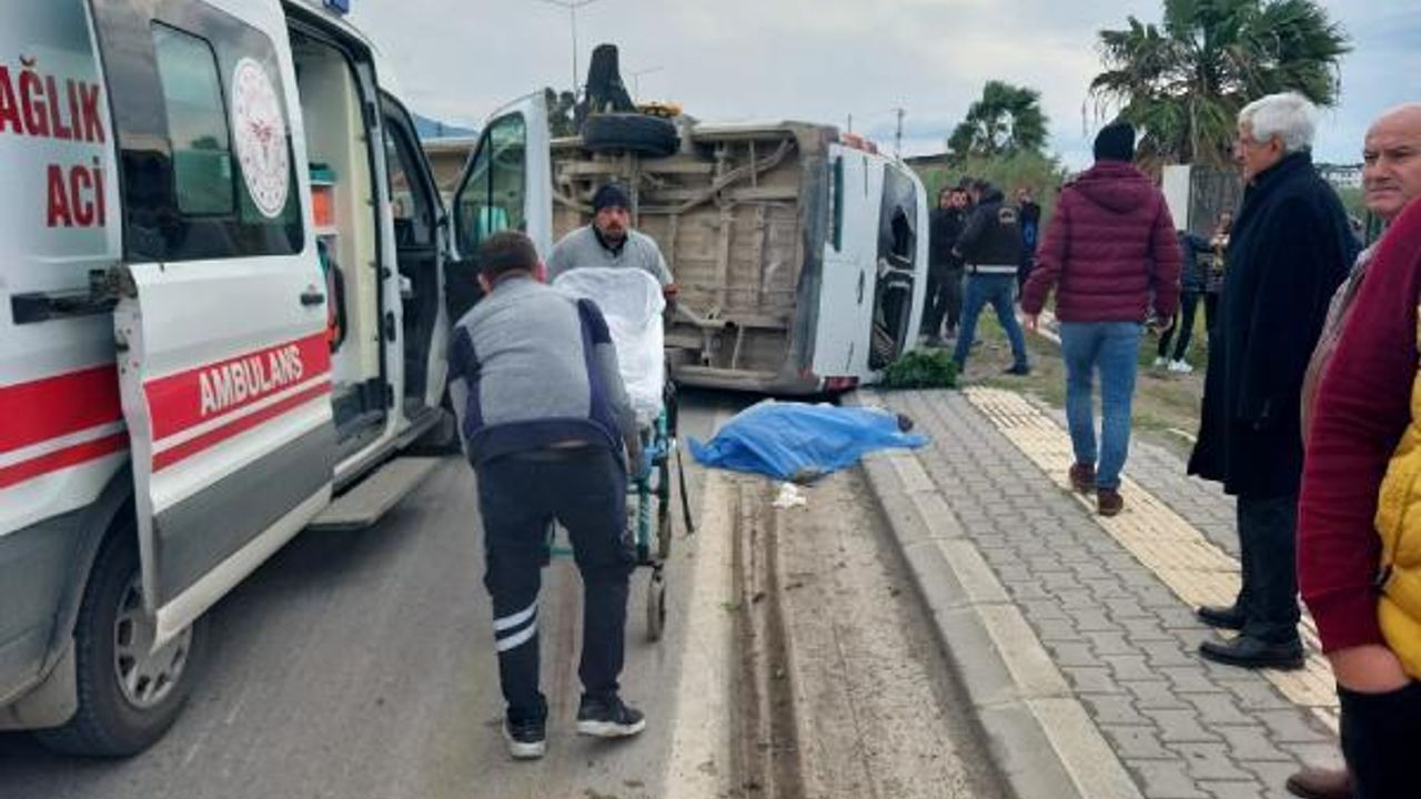 İşçi servis minibüsü TIR'a çarptı: 1 ölü, 7 yaralı