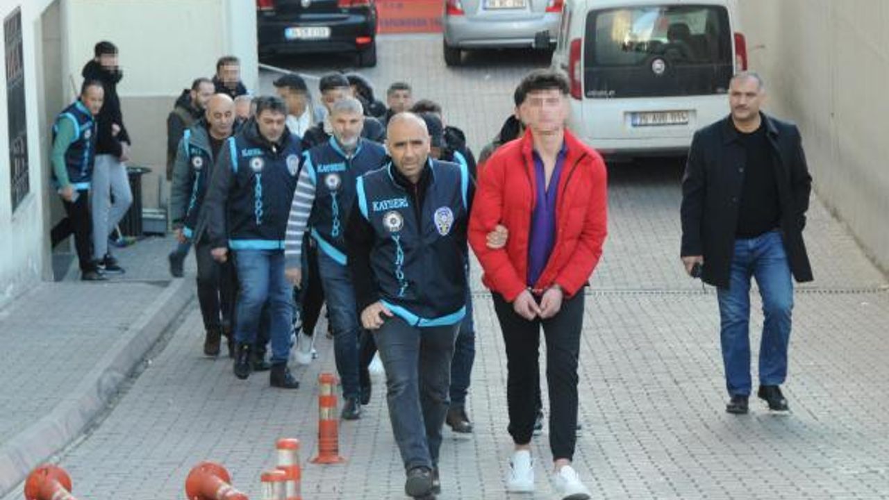 Kayseri'de yasa dışı bahis oynayanlara 13 tutuklama