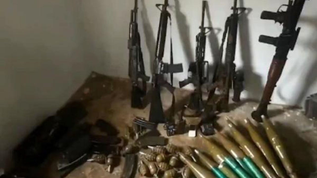 MSB: Teröristlere ait çok sayıda silah ele geçirildi