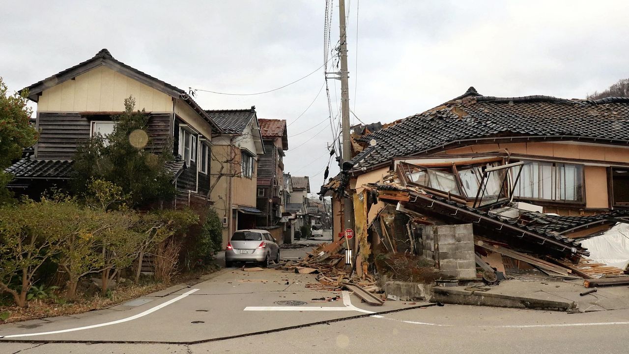 Japonya'daki depremlerde ölenlerin sayısı 126'ya çıktı