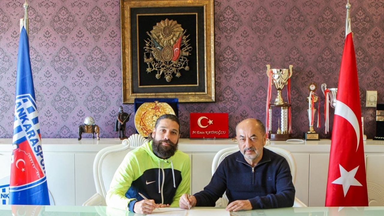 Ankaraspor'da kaptan Olcay Şahan takımın futbol sorumlusu oldu