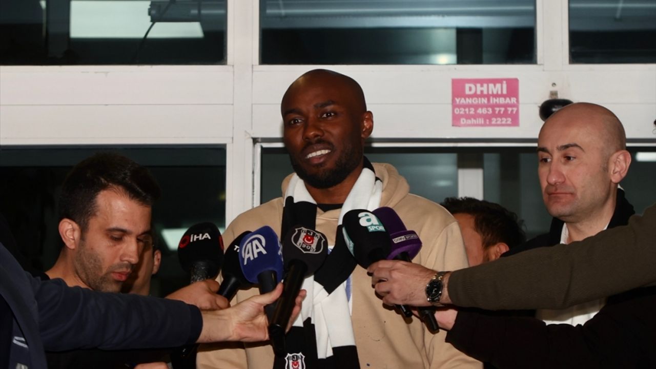 Beşiktaş'ın yeni transferi Al-Musrati, İstanbul'a geldi