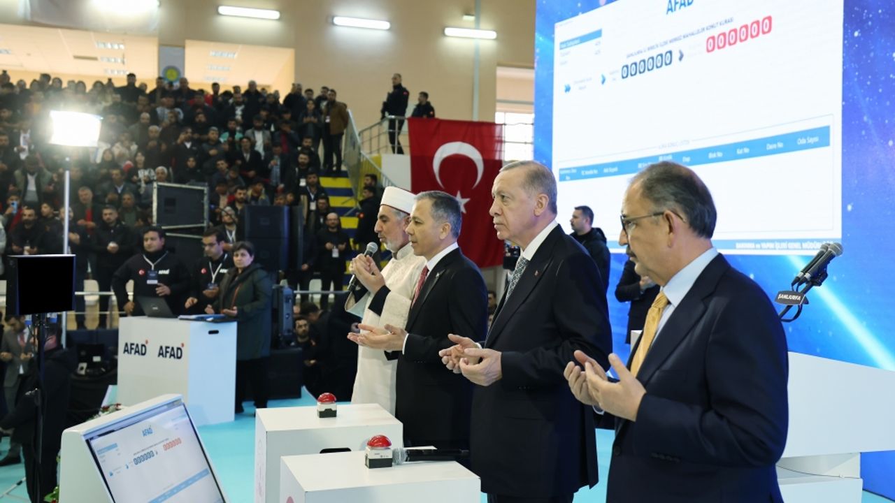 Cumhurbaşkanı Erdoğan, Şanlıurfa Deprem Konutları Kura ve Teslim Töreni'nde konuştu: (1)