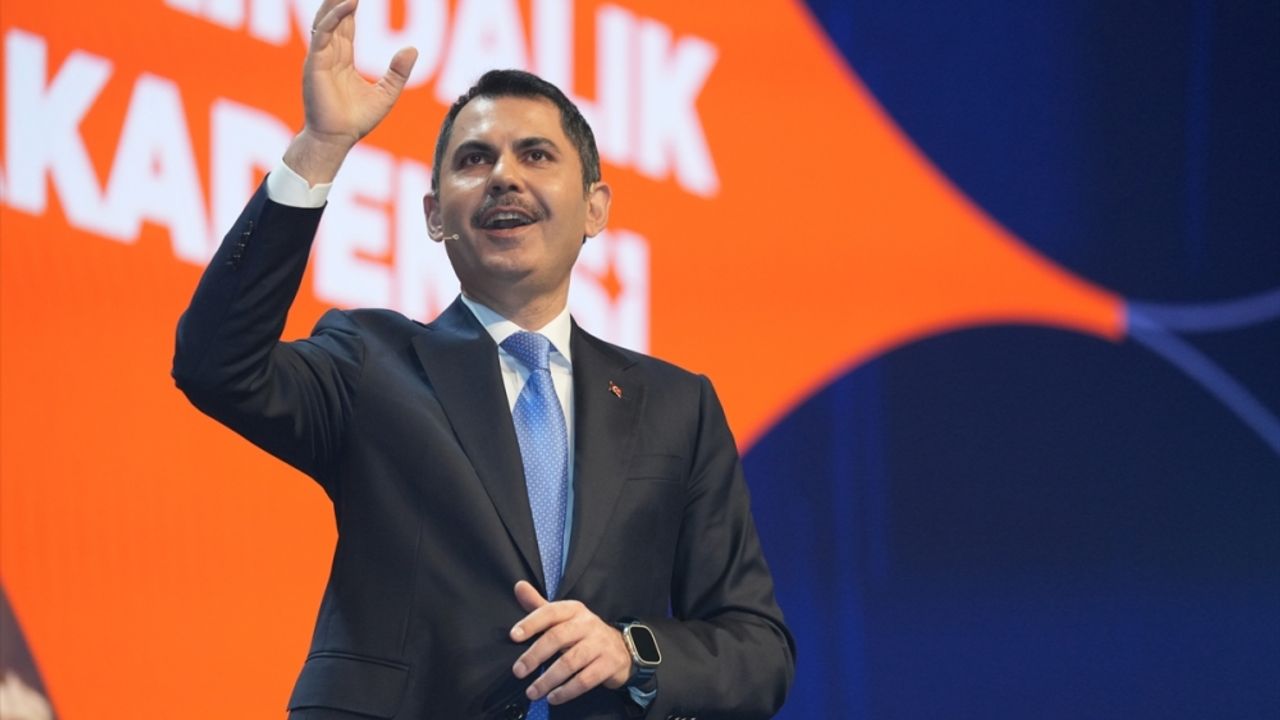 Orhan Gencebay'dan İBB Başkan adayı Murat Kurum'un seçim kampanyasına şarkı