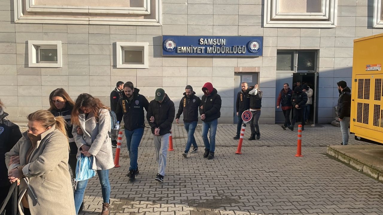 Samsun'da "Sibergöz-21" operasyonunda yakalanan 6 şüpheli daha adliye çıkarıldı