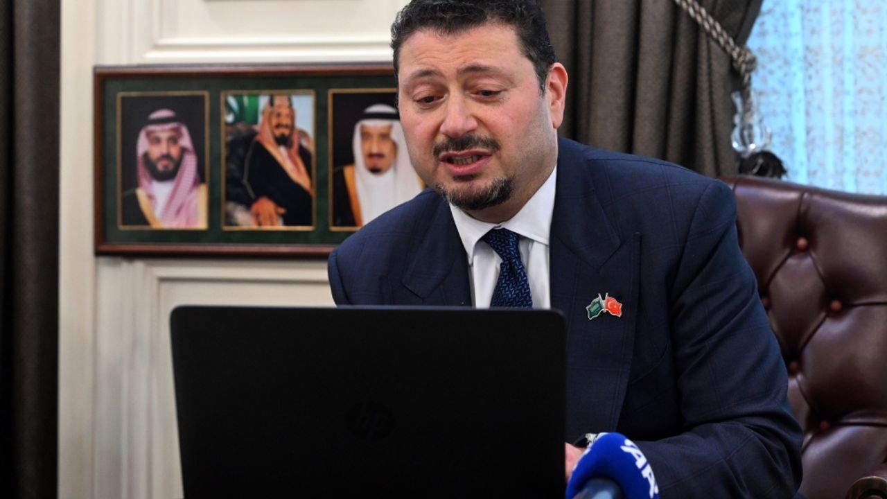 Suudi Arabistan'ın Ankara Büyükelçisi Abu Al-Nasr, AA'nın "Yılın Kareleri" oylamasına katıldı