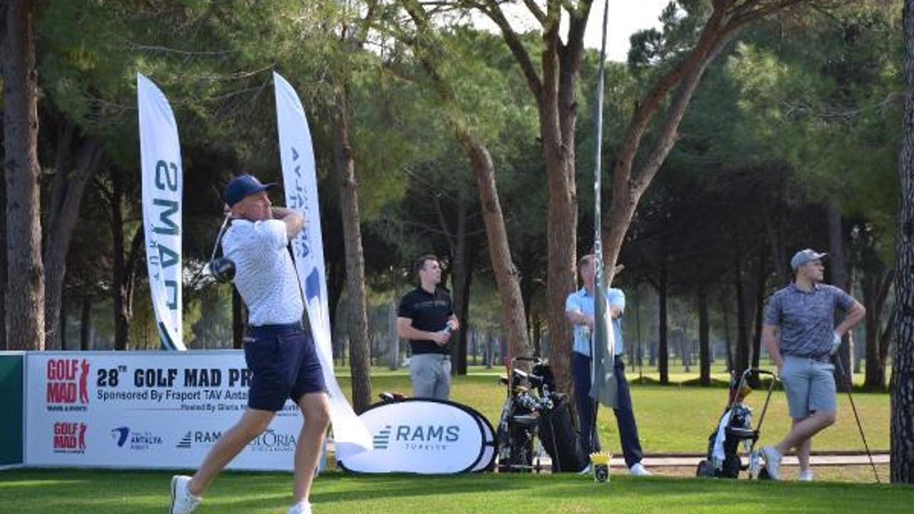 Antalya'da toplam 60 bin euro ödüllü golf turnuvası başladı