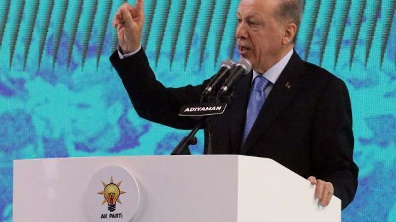 Cumhurbaşkanı Erdoğan: Terör örgütleri ile siyaseti yönlendirme çabaları bitmiyor (2)