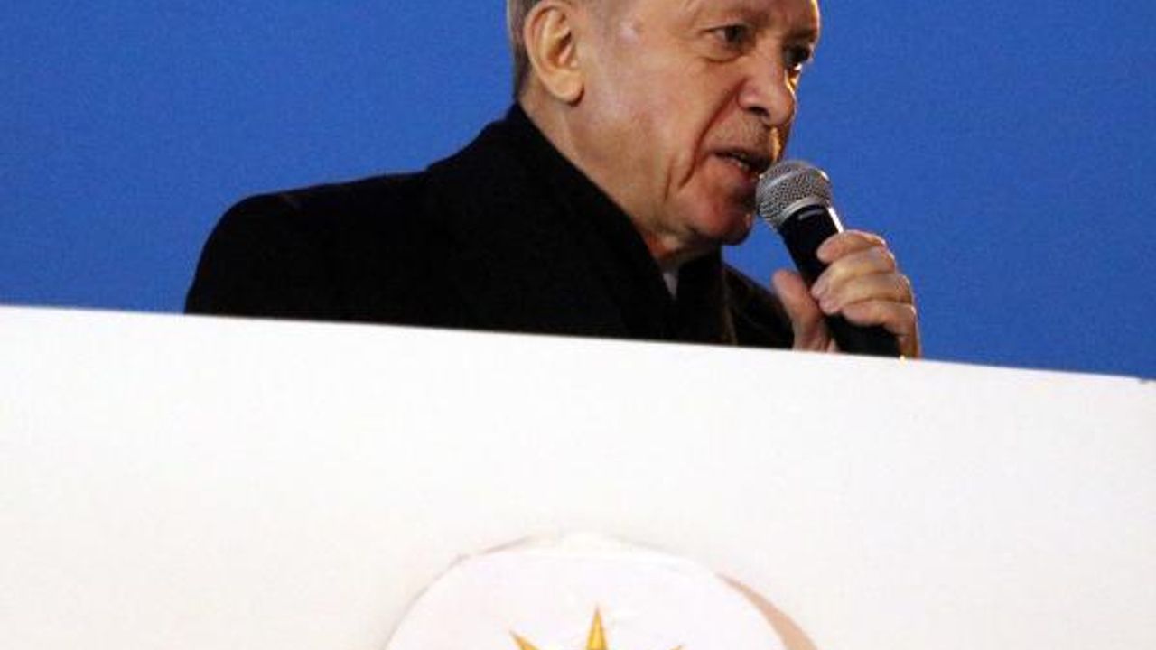 Cumhurbaşkanı Erdoğan: Terör örgütleri ile siyaseti yönlendirme çabaları bitmiyor (4)