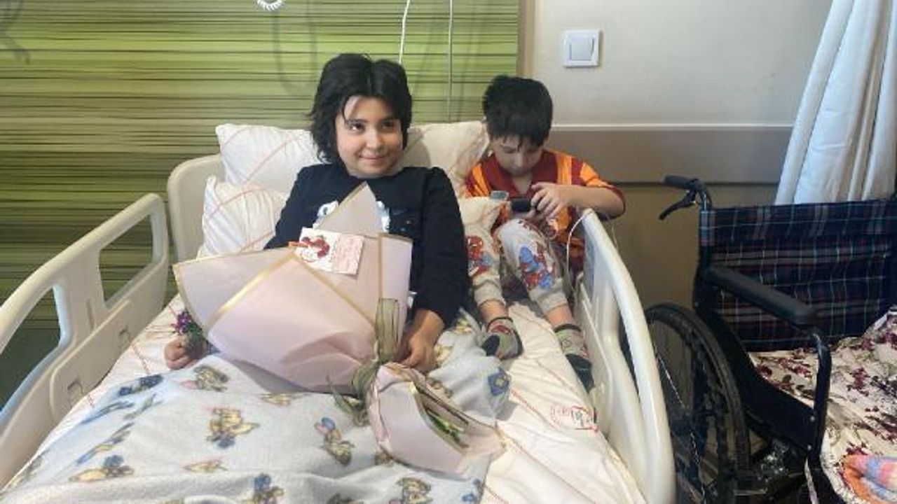 Depremde bacağı kesilen Aysima'nın eğitim talebi yerine getirildi