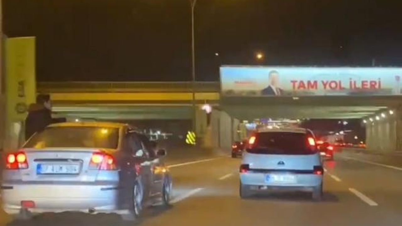 Kadıköy'de makas atarak ilerleyen trafik magandalarına ceza yağdı 