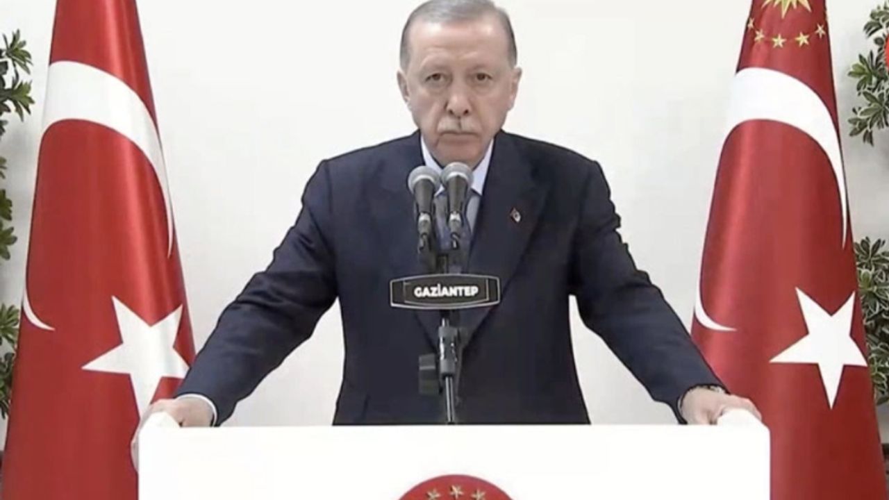 Cumhurbaşkanı Erdoğan, Gaziantep deprem konutları teslim törenine katıldı