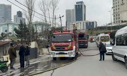 Ataşehir'de bir gecekonduda yangın çıktı!