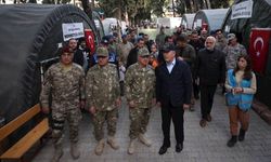 Bakan Hulusi Akar, Hatay'da incelemelerde bulundu