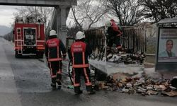 Seyir halinde olan kamyonet yandı! İçinde bulunan çocuk yaralandı