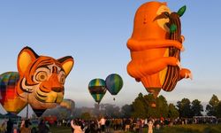 Yeni Zelanda’da uçan balon festivali