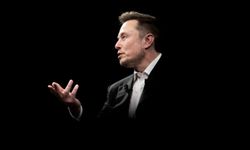 Elon Musk’tan "X’te dezenformasyona" darbe!