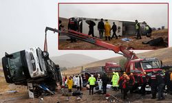 Sivas'ta yolcu otobüsü devrildi: 7 kişi hayatını kaybetti