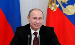 Rusya’da seçimi Putin kazandı