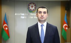 Ermenistan'a silah gönderdi: Azerbaycan'dan Fransa'ya kınama