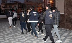 Mersin'de 'yasa dışı bahis' operasyonu: 16 şüpheliye gözaltı