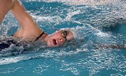 Bosna Hersekli şampiyon yüzücü, Dünya Şampiyonası'na Erzurum'da hazırlanıyor