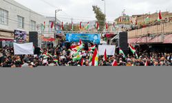 Duhok’un Akre ilçesinde İran’ın Erbil’e saldırısı protesto edildi