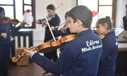 Edirne'de spor ve sanatla devamsızlık yapan öğrenciler okula kazandırıldı