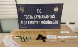 Kastamonu'da uyuşturucu operasyonunda 3 şüpheli gözaltına alındı