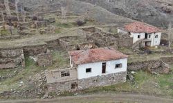 Sivas'ta cin söylentisi yayıldı köylüler evlerini terk etti