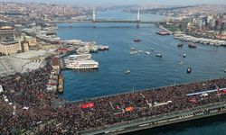 İstanbul'da tarihi yürüyüş: 250 bin kişi şehitler ve Filistin'e destek için Galata'ya yürüdü!