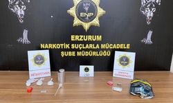 Erzurum'da uyuşturucu operasyonunda biri firari hükümlü 2 şüpheli yakalandı