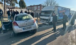 Eskişehir'de trafik kazasında ölen öğretim üyesi ve kızının cenazeleri defnedildi