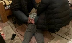 GÜNCELLEME - Soğuk havada yolda bırakmadığı kişi tarafından vurulan taksici ağır yaralandı