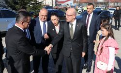 Hazine ve Maliye Bakanı Mehmet Şimşek, Bartın'da ziyaretlerde bulundu